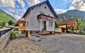 Apartmaji Tomsic