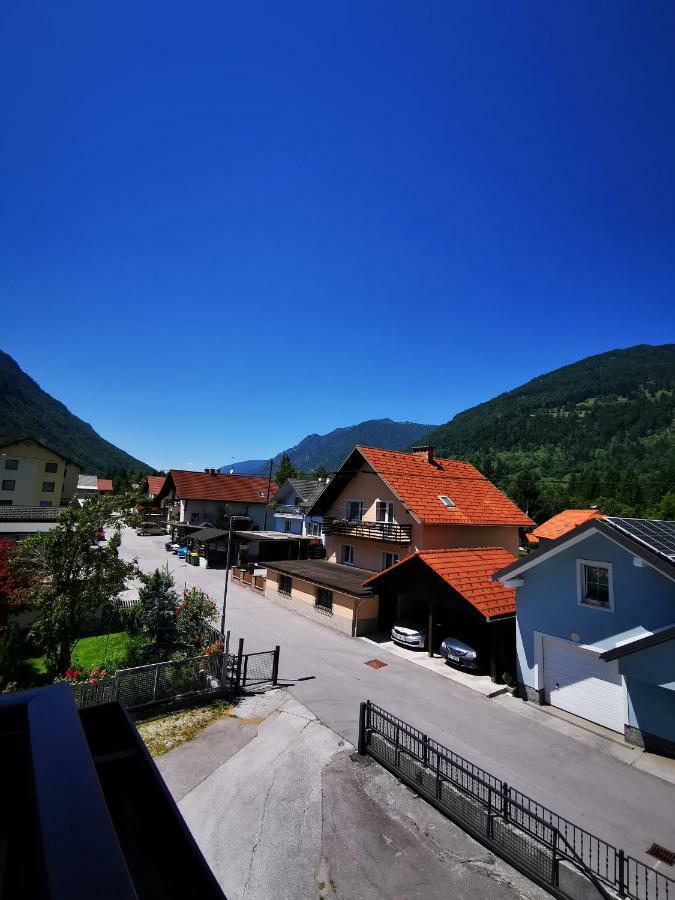 Apartmaji Tomsic Mojstrana Exteriér fotografie